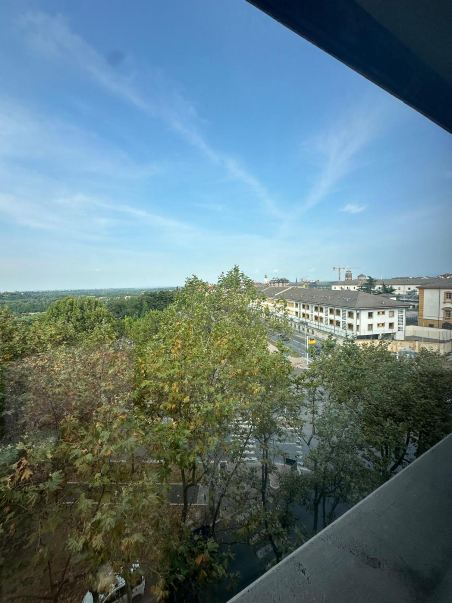 Modern Flat With A Stunning View In Cuneo Center Exterior foto
